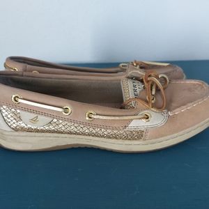 Sperry boat shoes